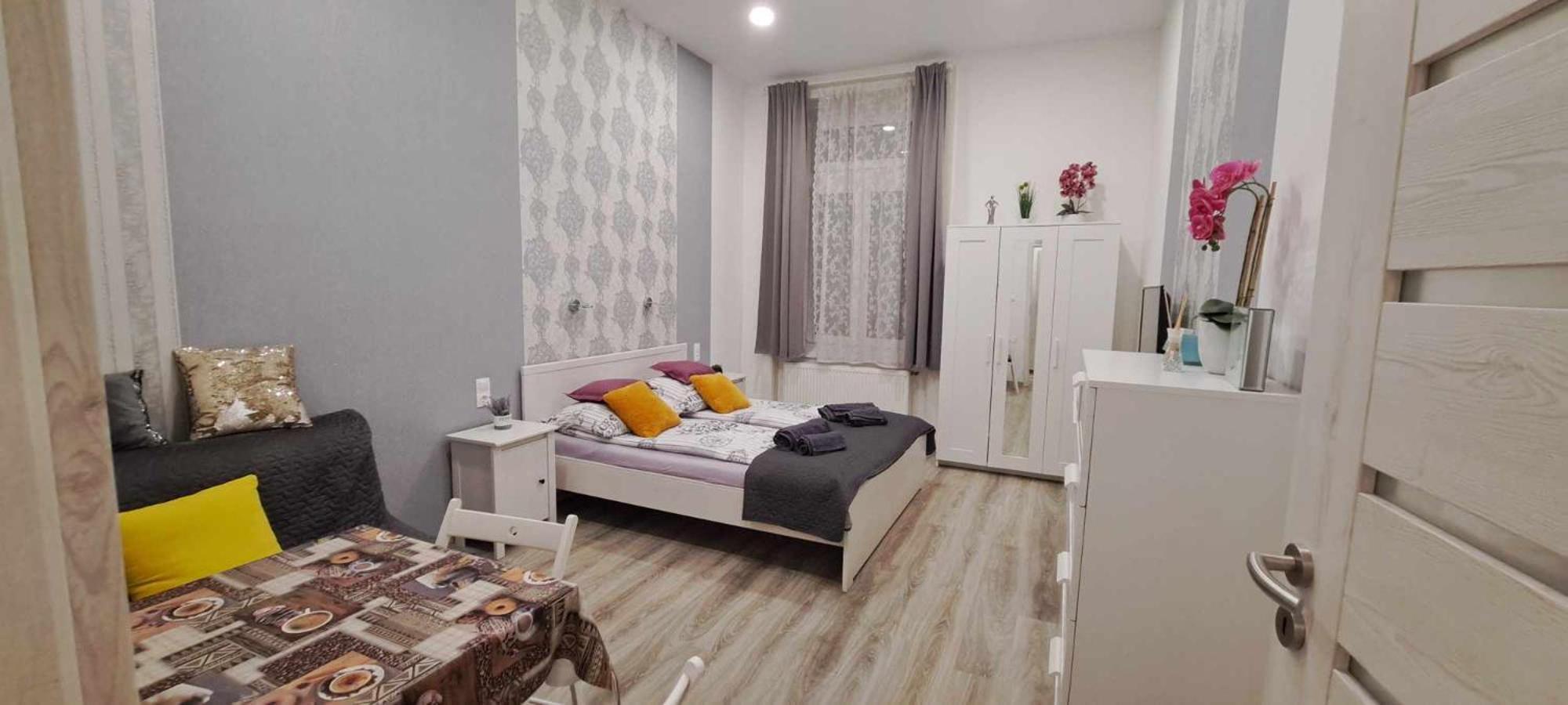 Pompar Belvarosi Apartman سيغيد المظهر الخارجي الصورة